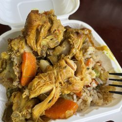 Best Caribbean Restaurant & Grill - Curry chicken with rice