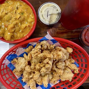 fontenots - Crawfish Etouffee and a sample of fried shrimp and crawfish. - Cajun/Creole Near Me - Columbia, Louisiana fontenots - Crawfish Etouffee and a sample of fried shrimp and crawfish. - Cajun/Creole Near Me - Columbia, Louisiana