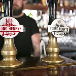 Royal Albert Hotel - Young henrys on tap and hand pump