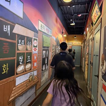 New Village Gastro Pub - Private Karaoke Rooms (Regular Rooms and Big Room) - Korean Near Me - Northbrook, Illinois