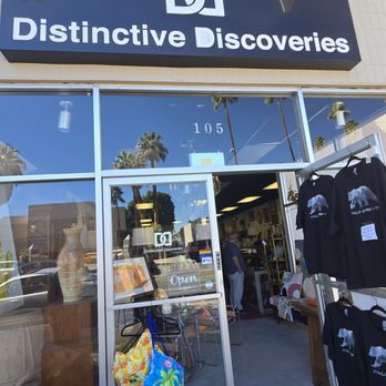 Distinctive Discoveries - Outside - Antiques Near Me - Palm Springs, California Distinctive Discoveries - Outside - Antiques Near Me - Palm Springs, California