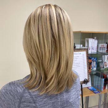 Grace Beauty Salon - Got highlights and layers! - Hair Salons Near Me - Plano, Texas