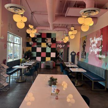 Dig it Coffee - Dining area! - Coffee & Tea Near Me - Las Vegas, Nevada Dig it Coffee - Dining area! - Coffee & Tea Near Me - Las Vegas, Nevada