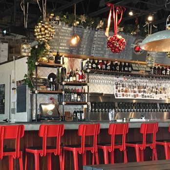 Common Theory - Bar - Gastropubs Near Me - San Diego, California