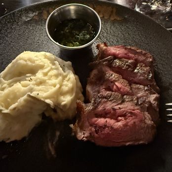 Artango Bar & Steakhouse - Argentine Near Me - Chicago, Illinois