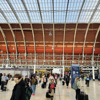 Paddington London - Paddington Station_Yelp_Sanju-4 - Train Stations Near Me - London, XGL Paddington London - Paddington Station_Yelp_Sanju-4 - Train Stations Near Me - London, XGL