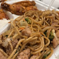 Boba Mi - 5pc hot honey garlic and chicken lo mein