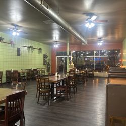 El Flako’s Wrangler Barbecue - Remodel from old owners clean and up-to-date,