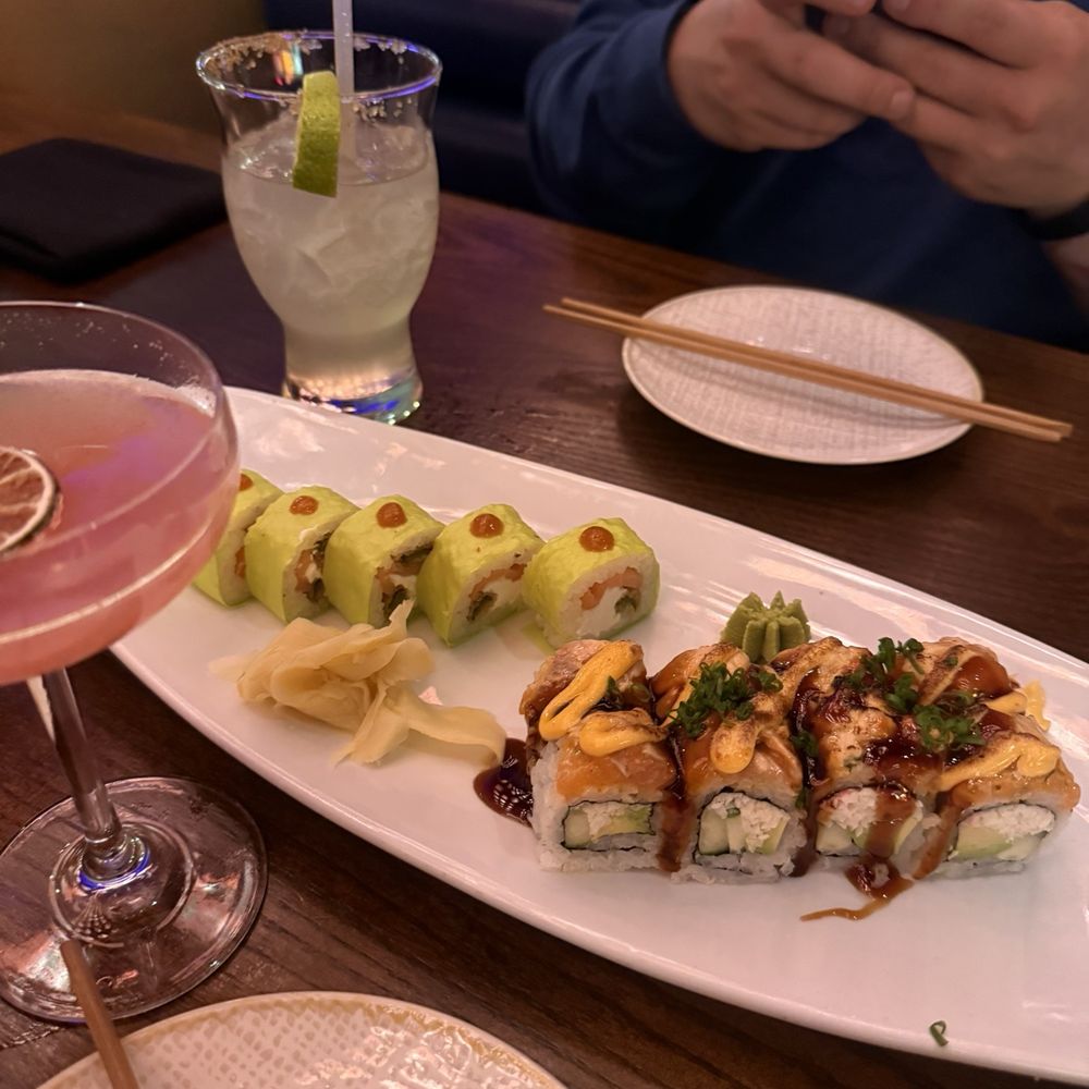 Blue Sushi Sake Grill - Sushi Bars Near Me - Surprise, Arizona