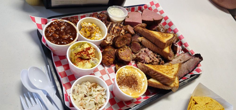 Bruce's Rollin' Smoke BBQ Logo
