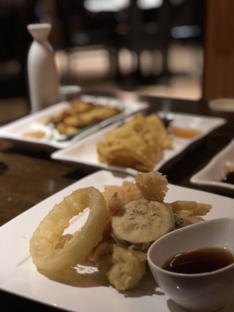 IRON CHEF 139 Photos & 123 Reviews 930 N Colony Rd, Wallingford