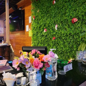 Sabai Jai Thai Cuisine - Pretty front desk - Thai Near Me - Everett, Washington Sabai Jai Thai Cuisine - Pretty front desk - Thai Near Me - Everett, Washington