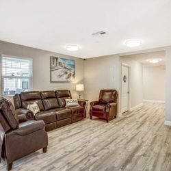 Palm View Pleasant Living