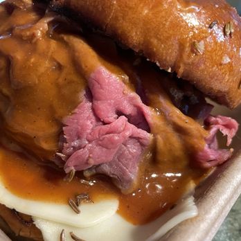 Roasty's - bœufs - American Near Me - Portland, Maine