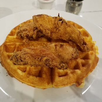 SweetDiner - Chicken waffles - Diners Near Me - Milwaukee, Wisconsin SweetDiner - Chicken waffles - Diners Near Me - Milwaukee, Wisconsin