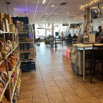 CM Chicken - Waukegan - Store view! Has clean restrooms - Chicken Shop Near Me - Waukegan, Illinois CM Chicken - Waukegan - Store view! Has clean restrooms - Chicken Shop Near Me - Waukegan, Illinois