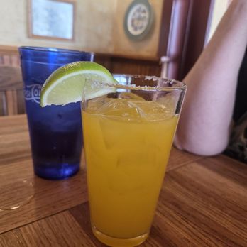 The County Line - Mango Margarita - Barbeque Near Me - Albuquerque, New Mexico
