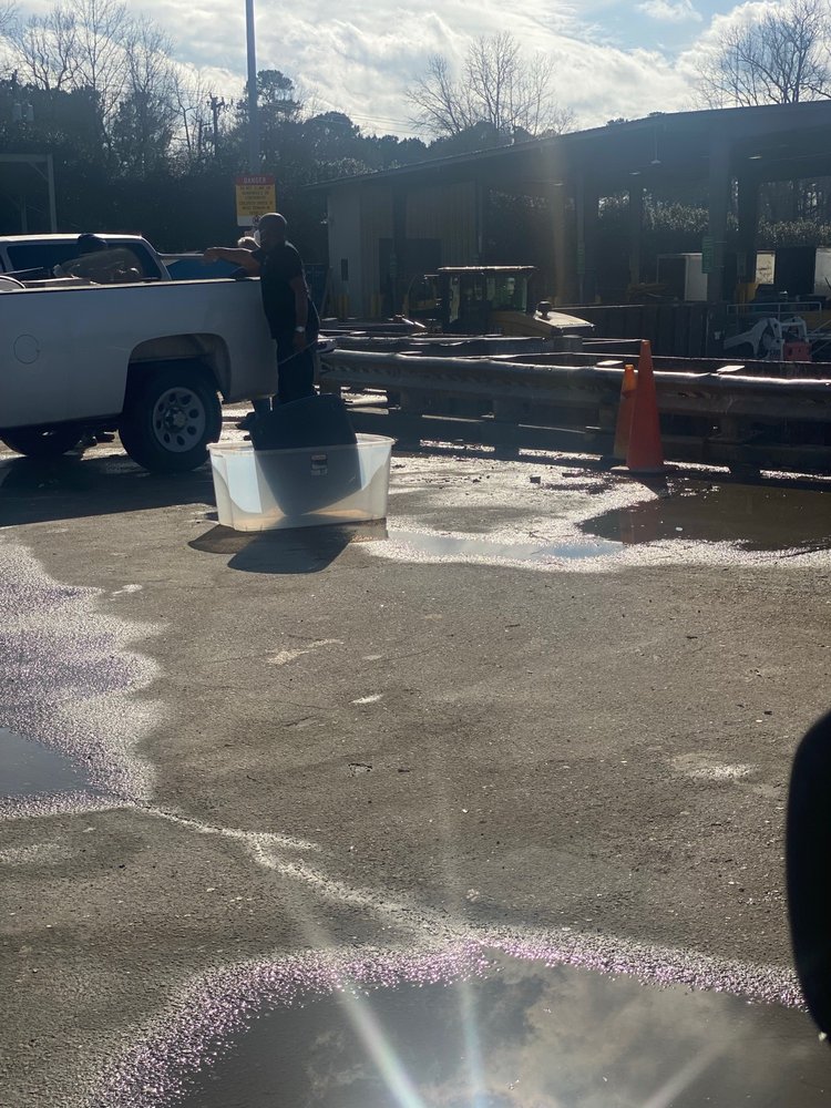 WASTE DISPOSAL & RECYCLING CENTER Updated September 2024 2115 E Club Blvd, Durham, North