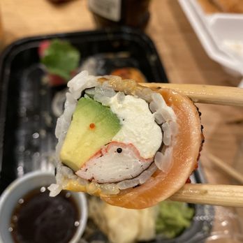 Sushi Tsuki - Good ratio of rice to fillings - Japanese Near Me - Schaumburg, Illinois Sushi Tsuki - Good ratio of rice to fillings - Japanese Near Me - Schaumburg, Illinois