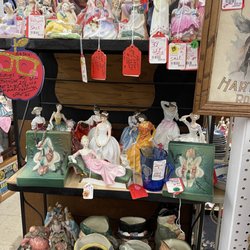 Tapley’s Mercantile and Antiques - Collectibles
