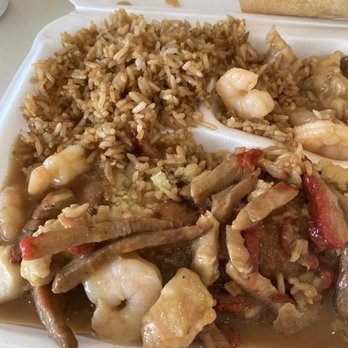 Royal Garden Chinese Restaurant - Combination Egg Foo Yung lunch special - Chinese Near Me - Norfolk, Virginia Royal Garden Chinese Restaurant - Combination Egg Foo Yung lunch special - Chinese Near Me - Norfolk, Virginia
