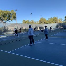 Las Palomas Tennis Park - Morning pickleball games