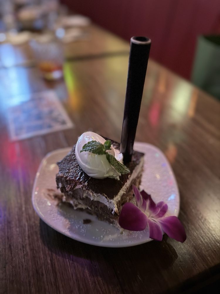 Social spots from Tiki Tom’s