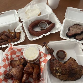Crown Barbecue - YEA YOU WANT TO GET HERE!!!! - Barbeque Near Me - Ocean Isle Beach, North Carolina