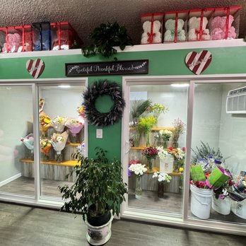 Blooming Roses - Florists Near Me - Hawthorne, California