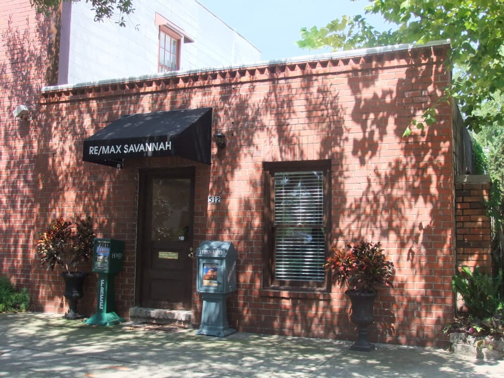 REMAX SAVANNAH Updated April 2024 512 E Liberty St, Savannah