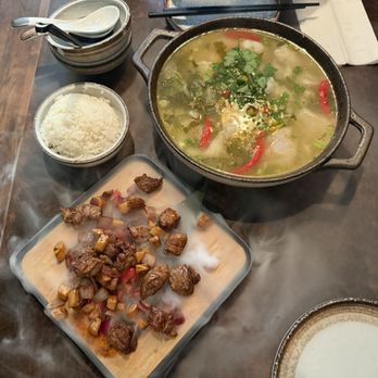 CHILI - Truffle Beef Tenderloin, Pickled Fish Stew - Szechuan Near Me - New York, New York CHILI - Truffle Beef Tenderloin, Pickled Fish Stew - Szechuan Near Me - New York, New York