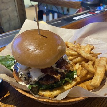 Santa Fe Cattle - Spicy Southwest Burger with fries!! Yummy!! - Steakhouses Near Me - Ardmore, Oklahoma Santa Fe Cattle - Spicy Southwest Burger with fries!! Yummy!! - Steakhouses Near Me - Ardmore, Oklahoma