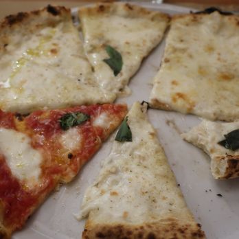 Ottantotto - Pizza Near Me - Barcelona, B