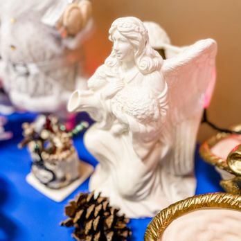 Wags Thrift Store - Thrift Stores Near Me - Austin, Texas