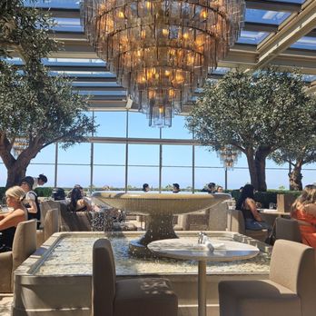 RH Ocean Grill at RH Newport Beach - Seafood Near Me - Newport Beach, California RH Ocean Grill at RH Newport Beach - Seafood Near Me - Newport Beach, California
