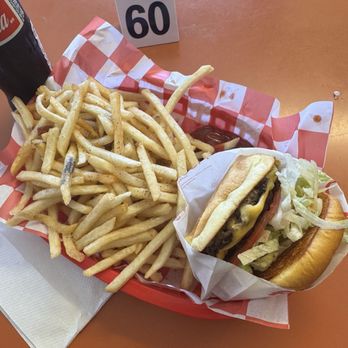 Dad's Dog & Burger - Cheeseburger combo - Burgers Near Me - Pittsburgh, Pennsylvania
