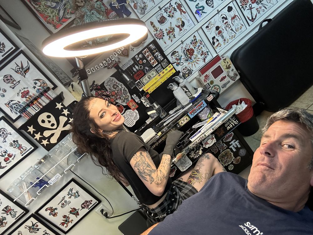 Classic Tattoo Jax Logo
