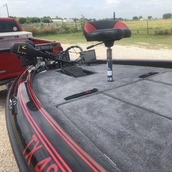 V’s Boat Carpeting - New carpet and recess tray - Trailer Repair Near Me - Sanger, Texas V’s Boat Carpeting - New carpet and recess tray - Trailer Repair Near Me - Sanger, Texas