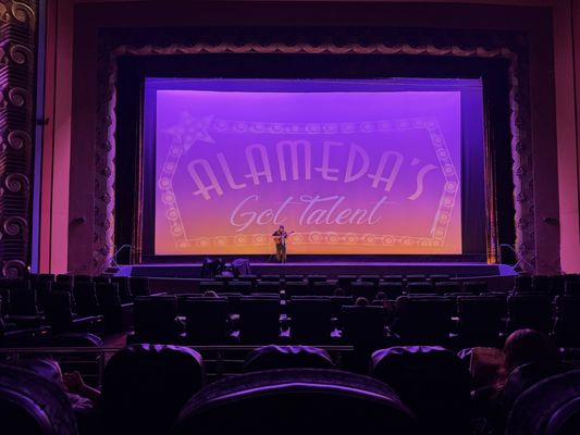 Alameda Theatre & Cineplex by null