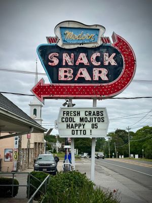 Modern Snack Bar by null