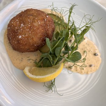 Hillside Farmacy - New American Near Me - Austin, Texas