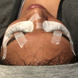 Lash Guru - 3D Volume Eyelash Extensions