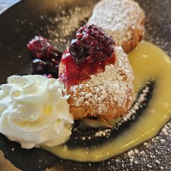 The Bistro - Lemon curd beignet
