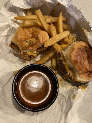 GOOD AS BURGERS by null