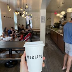 Cafe Myriade - Le Plateau