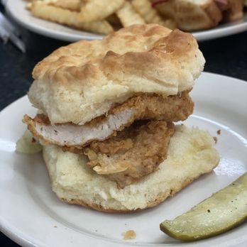 Quinn’s - Breakfast & Brunch Near Me - Savannah, Georgia Quinn’s - Breakfast & Brunch Near Me - Savannah, Georgia