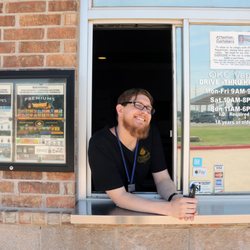 OKC Vapes - Stop by the Drive-Thru for your connivence!