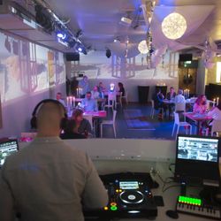 Club Anna - Pop-Up Restaurant 'Die Oma in der Disko' im Club Anna, während der Coronabeschränkungen.