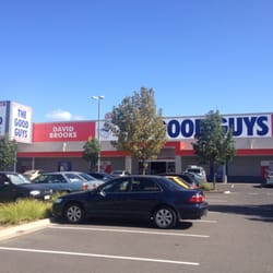 The Good Guys - Front of the store