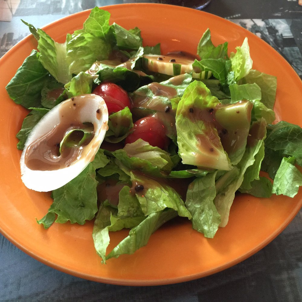 Papa D Pizza - Side salad - Pizza Near Me - Orlando, Florida
